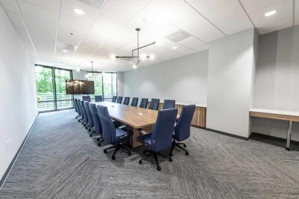 Parkwood Plaza Amenities Conference Room