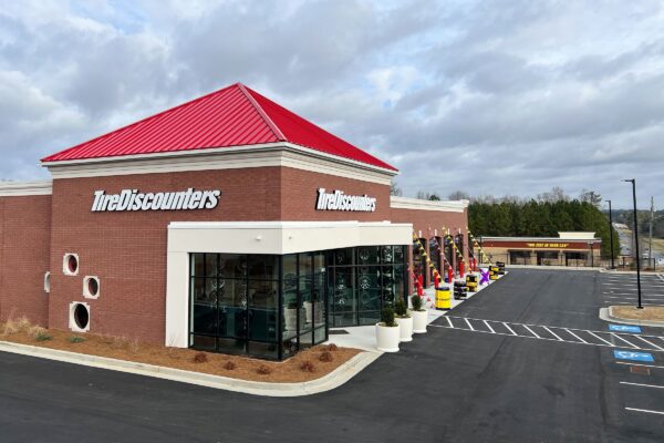 Tire Discounters - Snellville - Exterior