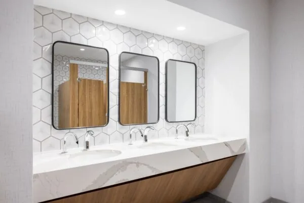 Aderant - Restroom