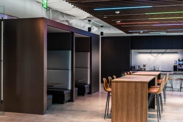 Southern Lighting Source - Booths