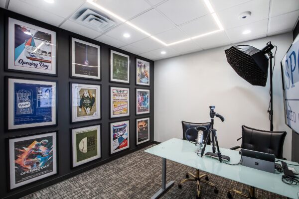 DTSpade Podcast Studio